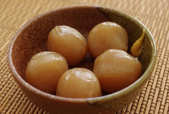 Tama Konnyaku (konjac balls)